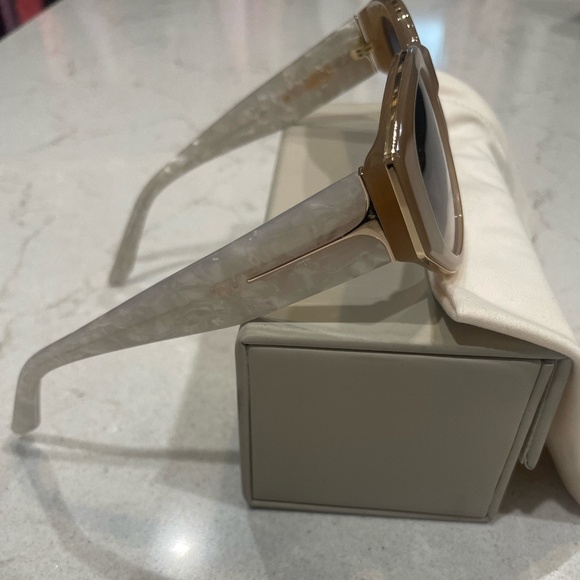 Dezi Sunglasses main image 5